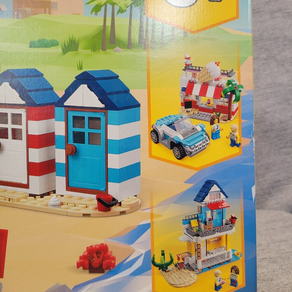 Lego Creator 3 in 1 Beach Camper Van 31138 - Picture 2 of 10